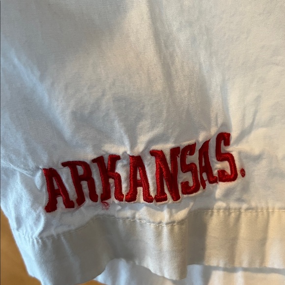 Arkansas Razorback Columbia White Short-Sleeve Button-Down Shirt with Red Logos - Picture 4 of 5